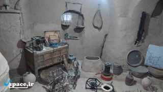 نمای آشپزخانه سنتی اقامتگاه بوم گردی خانه ملک - روستای گسک - شهرستان درمیان